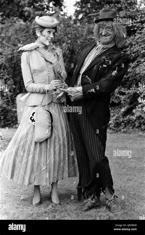 Worzel gummidge scarecrow Black and White Stock Photos & Images - Alamy