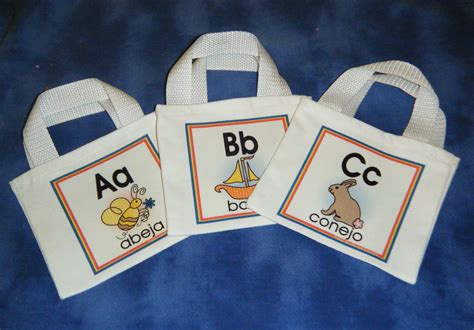 Teaching Spanish Beginning Sounds: Alphabet Letter Bags