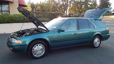 1993 Honda Accord EX wagon 61k miles video overview and walk around. - YouTube