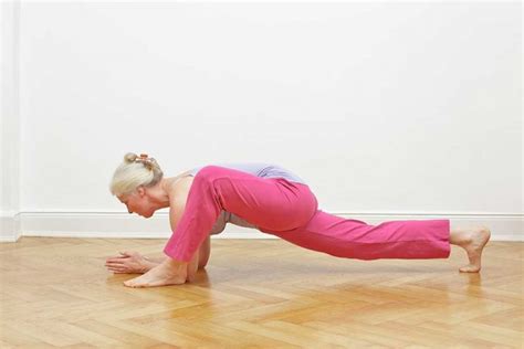 Ultimate Guide To Hip — Opening Dragon Poses - YOGA PRACTICE