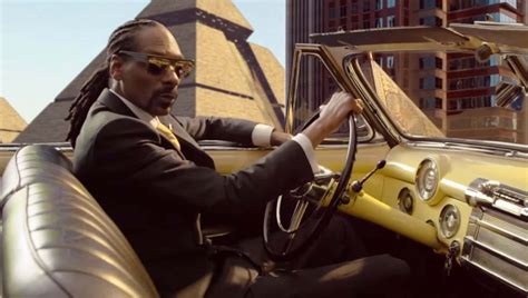 Snoop Dogg flaunts his net worth with a car collection: See it here – Film Daily