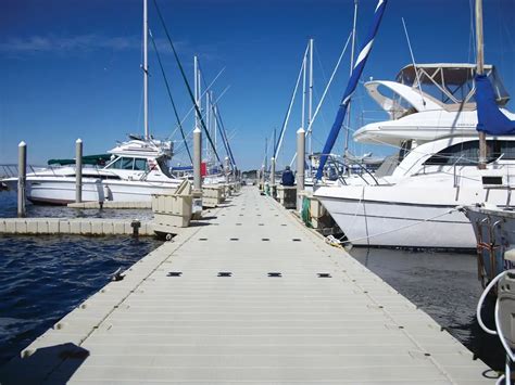 Boat and PWC Marina Docking Systems | EZ Dock