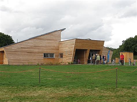 Belfairs Woodland Centre © John Rostron cc-by-sa/2.0 :: Geograph Britain and Ireland