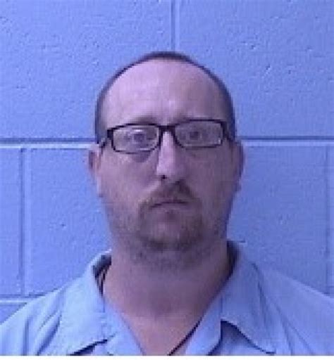 Profile for Matthew Murray, 37 / M / Ina, IL - Correspond with a Prisoner at Penacon.com