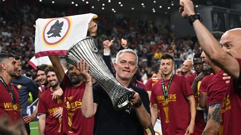 Roma 1-0 Feyenoord: Jose Mourinho’s side win first ever Europa ...