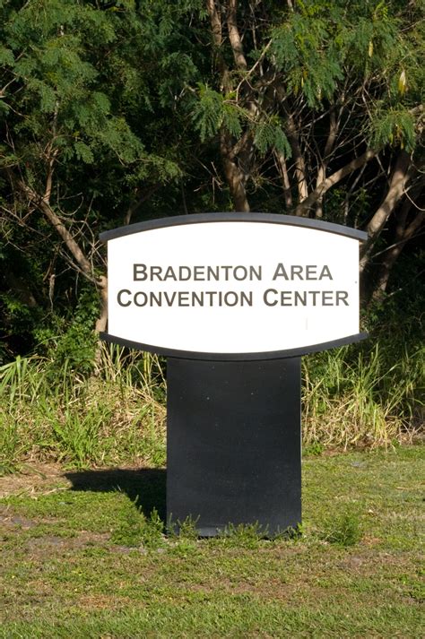 Bradenton Area Convention Center | MAGEE SIGNS