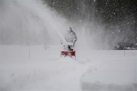 Free Images : winter, weather, season, funny, tubing, freezing, editorial, land vehicle, auto ...