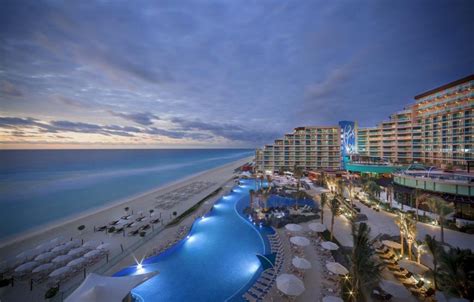 Hard Rock Hotel Cancun – All Inclusive – Weddings Tours