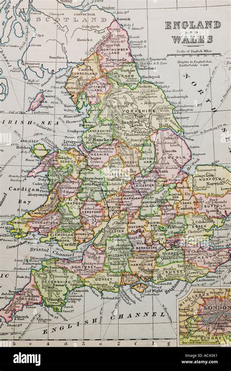 an old 100 year old map of england showing county boundaries Stock ...