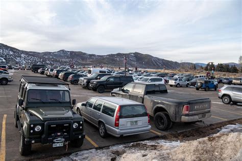 Aspen airport plans holiday parking restrictions for employees | News ...