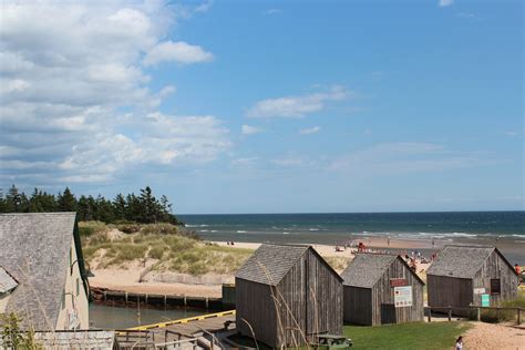 Exploring PEI :: Basin Head, Souris Lighthouse and East Point Lighthouse