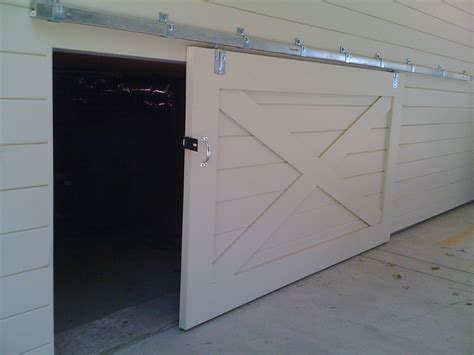 Build Something!: Barn Doors