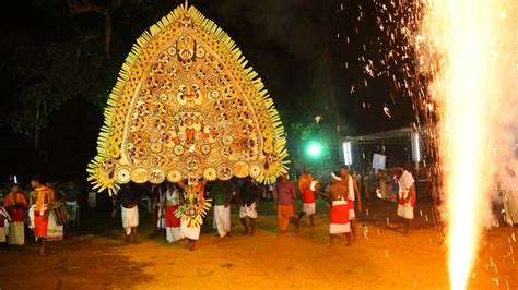 Padayani - a ritual art form | Kerala Tourism