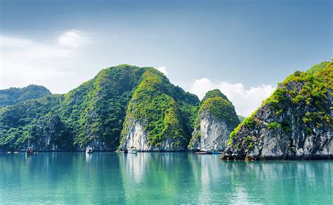 HD wallpaper: Ha Long Bay, Vietnam, rock formations, Asia, Ocean ...