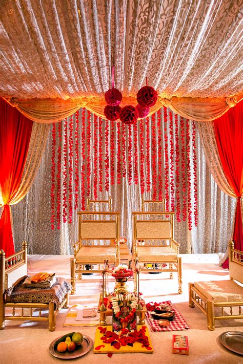 An Ornate Red and Gold Traditional Indian Mandap | Hindu wedding decorations, Indian wedding ...