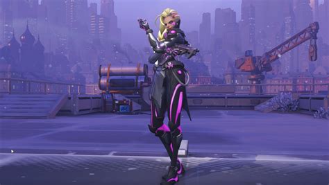 Overwatch: Here are all of Sombra's skins, emotes, sprays, and more ...