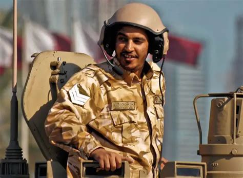 Qatar Qatari Army ranks combat field uniforms military grades uniformes ...