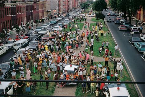 Remembering Paul Fusco's Legendary RFK Funeral Train - Aperture Foundation NY