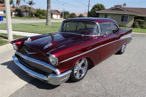 1957 CHEVROLET BEL AIR CUSTOM