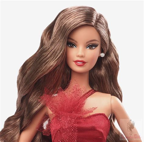 2022 Black Label: 2022 Holiday Barbie, Light-Brown Hair