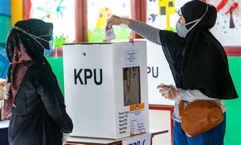 Pengamat Sebut Opsi Penundaan Pilkada Serentak Bergantung KPU dan Polri ...