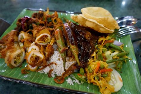 Sheemz's Food Diary: Kayu Nasi Kandar: A very popular mamak restaurant ...