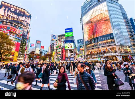 Shibuya Crossing Tokyo Japan Hachiko Square Stock Photo - Alamy