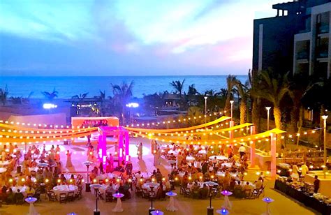 Hard Rock Los Cabos Wedding - wedding packages + venues