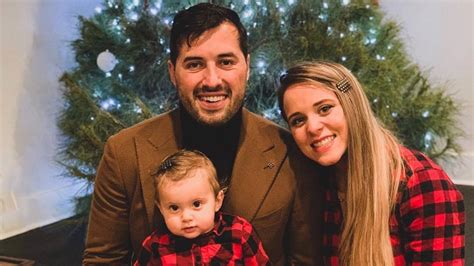 How Jinger Vuolo Is Breaking With The Duggar Family Rules