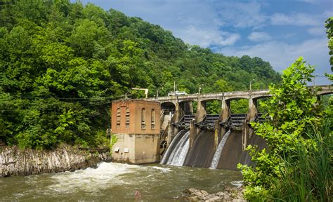 Rains spark fears that Va. dam will fail, 13 homes evacuated - WTOP News