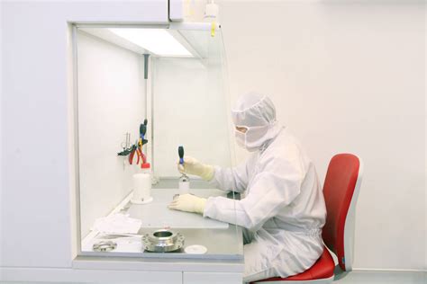 Particulates, Keep Out: Your Ultimate Guide to Cleanroom Classifications and Design