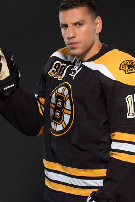 Pin by Danielle Boulanger on Milan Lucic | Milan lucic, Boston bruins, Boston bruins hockey