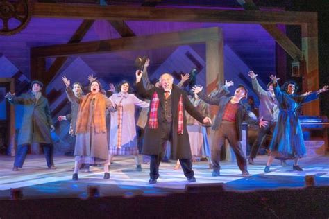 Theatre review: Energized cast and direction raises Dolly Parton's Smoky Mountain Christmas ...