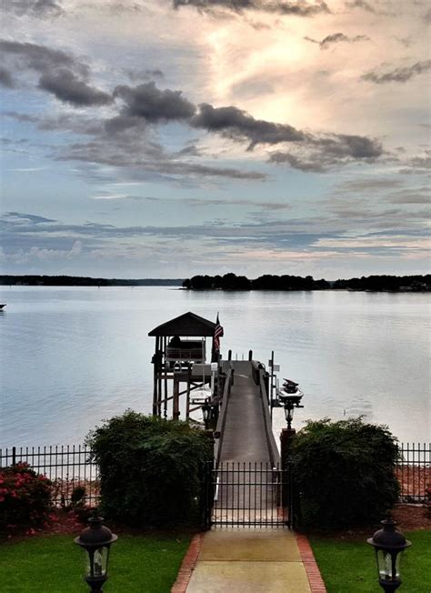 Lake Norman Hotels | Bed & Breakfasts, Motels, Rentals & Deals