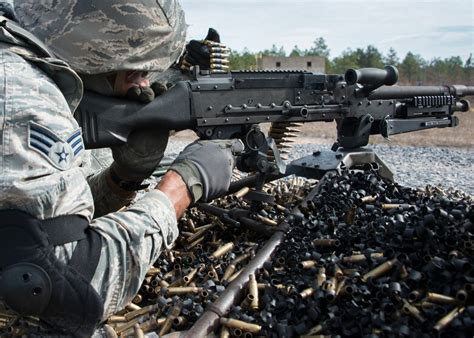 Security forces Airmen train with heavy weapons > 919th Special Operations Wing > Article Display