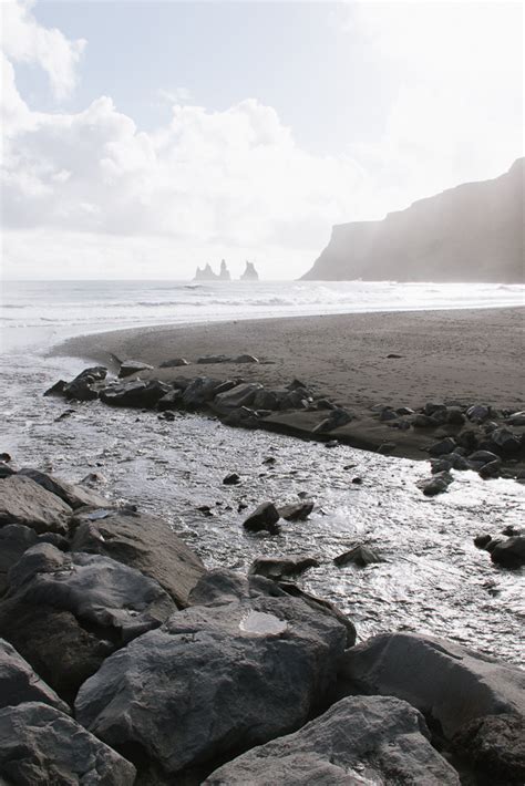 Iceland // Vík - Maurine Dashney