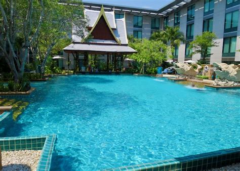 6 BEST HOTELS near BANGKOK AIRPORT Suvarnabhumi