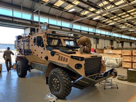 British Army 3 PARA Upgrades Its Foxhound Armoured Vehicles - MilitaryLeak