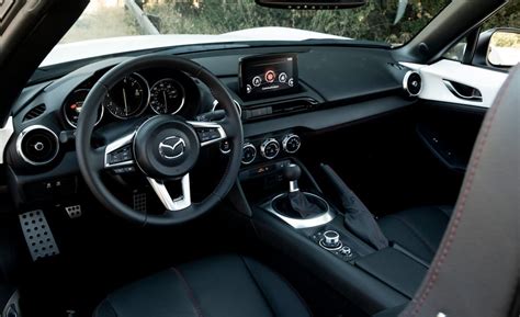 2023 Mazda MX-5 Miata Review, Pricing, and Specs