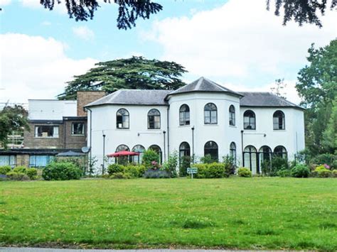 Norbury Hall Park – London, England - Atlas Obscura