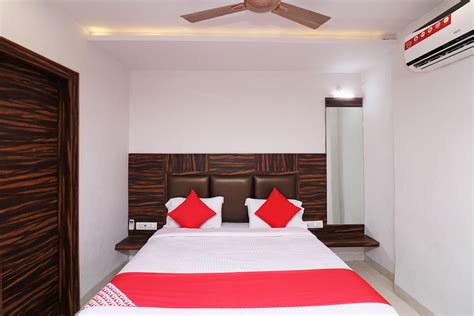 OYO Hotel Nutan Krishna, OYO Rooms Vrindavan, Book @ ₹445 - OYO