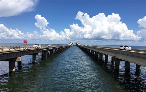 Lake Pontchartrain Causeway restricted to single lane each way due to ...