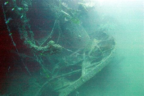 HMS-Repulse-Tec-Wreck - Diving Tioman Island in Malaysia