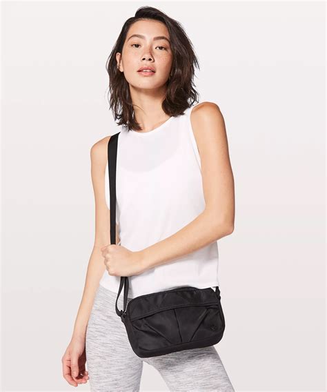 Lululemon City Adventurer Crossbody In Black | ModeSens