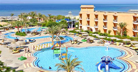 Hotel Three Corners Sunny Beach Resort (Zima 2018/2019) • Hurghada • Egypt • CK Blue Style