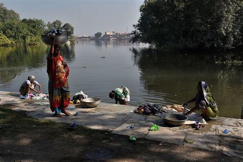 How our detergent footprint is polluting aquatic ecosystems - TriumphIAS