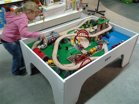 Brio wooden train table - KinderSpell