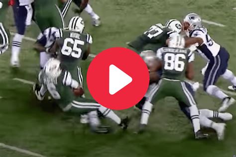 Butt Fumble: Mark Sanchez’s Iconic New York Jets Blooper [VIDEO] | Fanbuzz