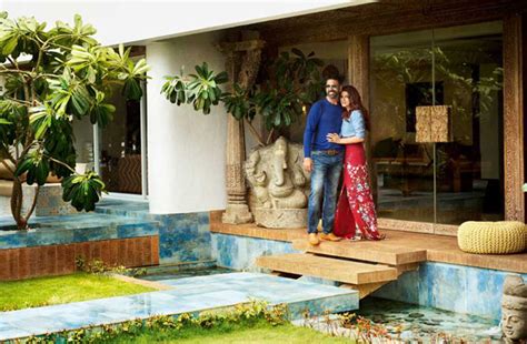 Check out the inside pics of Akshay Kumar’s artistic mansion | Bollywood News – India TV