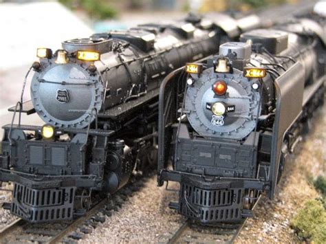 Model Trains For Beginners: HO Scale Locomotives